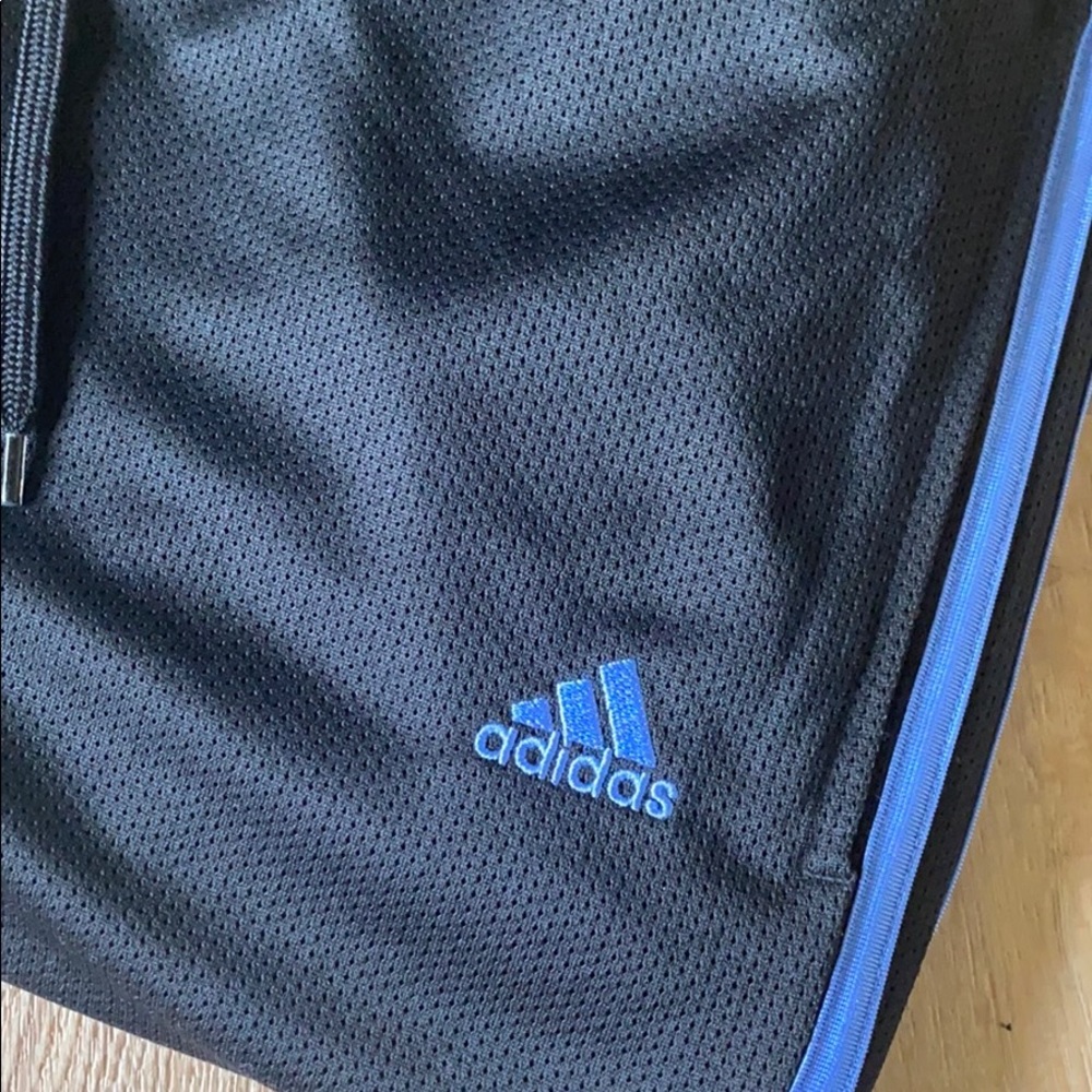 Adidas 3 stripes - Picture 3 of 6